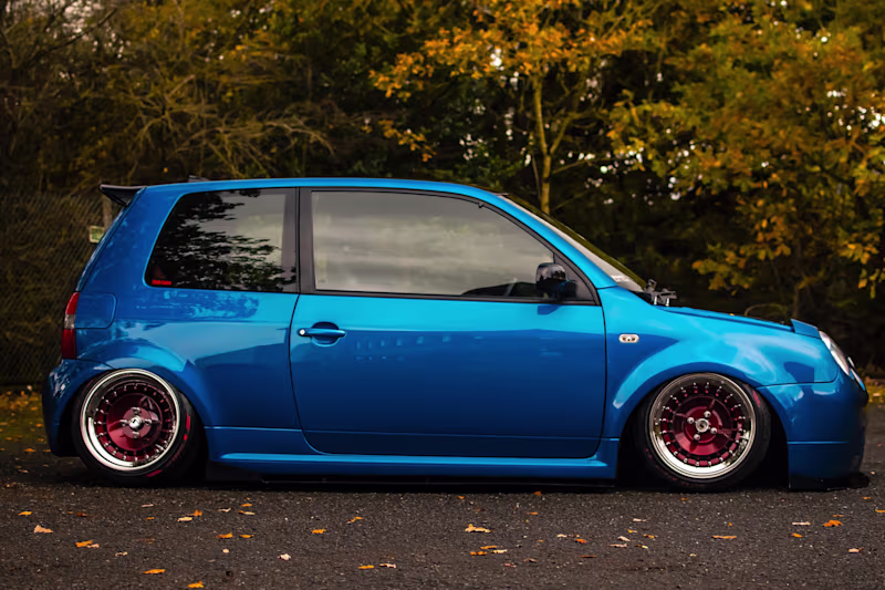 VW Lupo GTI kõrval vaates